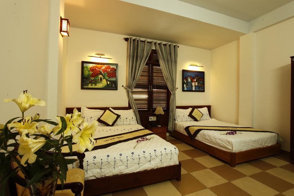 Camry Hotel Danang Exterior photo